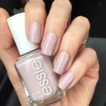 Pour obtenir le vernis à ongles parfait